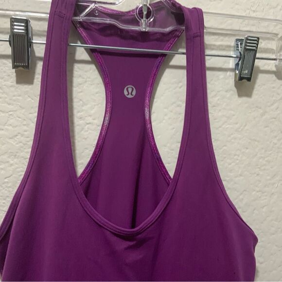Lululemon purple  Tank Top size 6 - Picture 3 of 6
